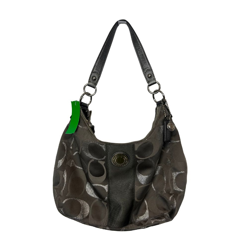 Coach Silver & Gray “C” Logo Shoulder Bag – Y2K-Inspired Classic with a Cool-Girl Twist