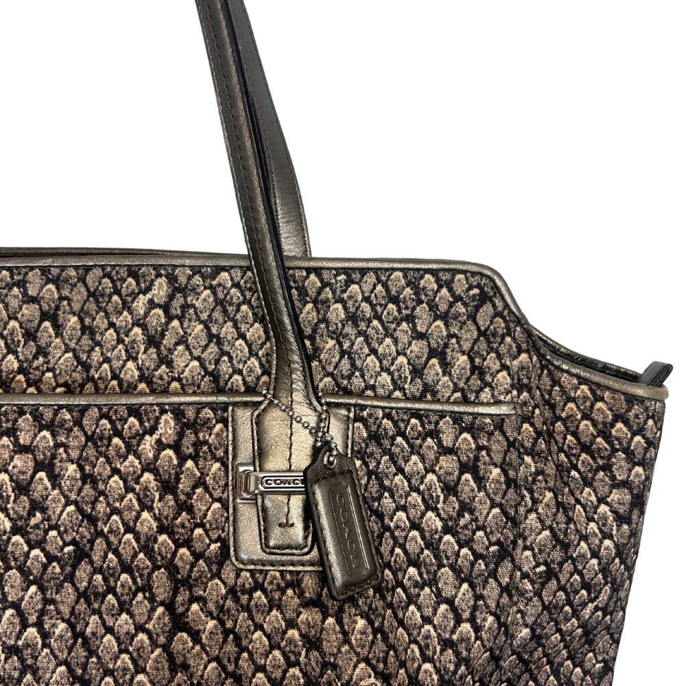 Coach Reptile Print Tote – Black & Taupe with Leather Straps | Y2K Glam Meets Everyday Edge