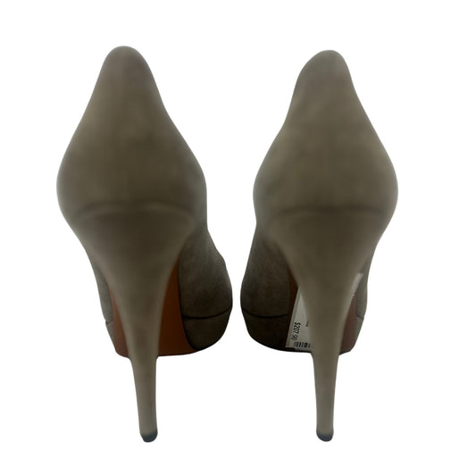 GUCCI 7.5 Gray Shoes
