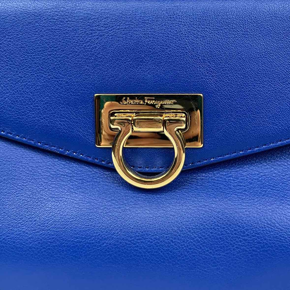 FERRAGAMO Gancini Handbag