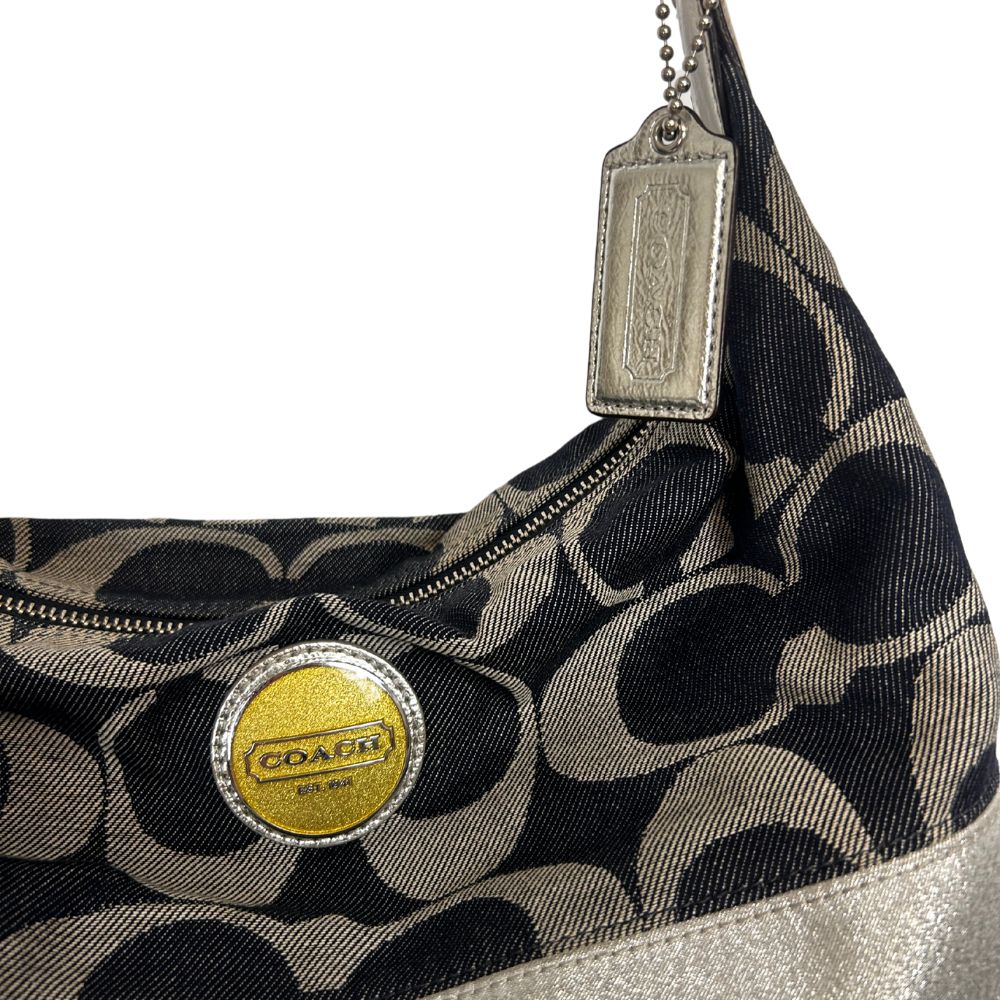 Coach Navy “C” Logo Shoulder Bag – Silver Straps & Y2K Sporty-Chic Vibes