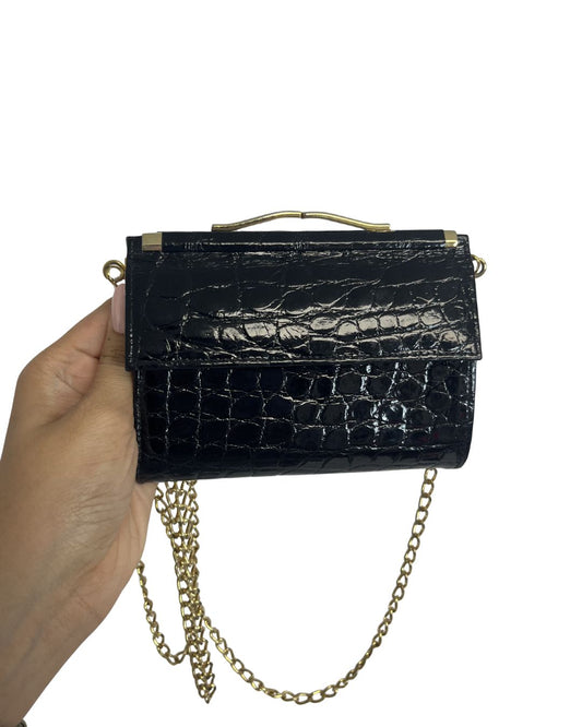 CHARLES UNDERWOOD Black Leather Wallet Crossbody Purse