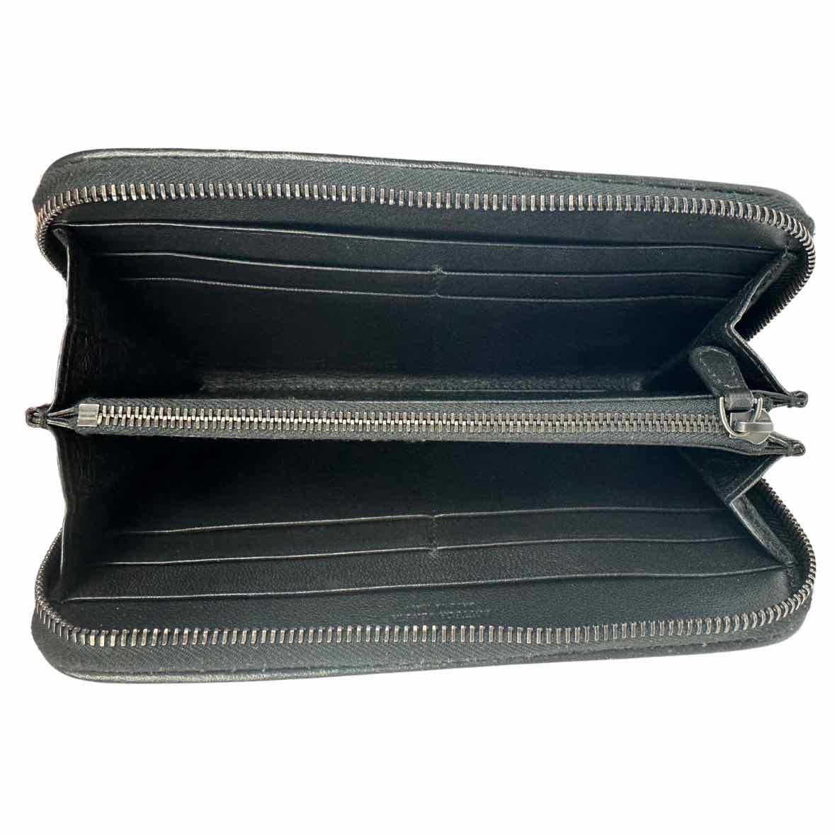 BOTTEGA VENETTA Black Nappa Intrecciato Zip Around Wallet