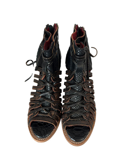 FREEBIRD by Steven Wazee Black Leather Sandal Heels (Size 5)