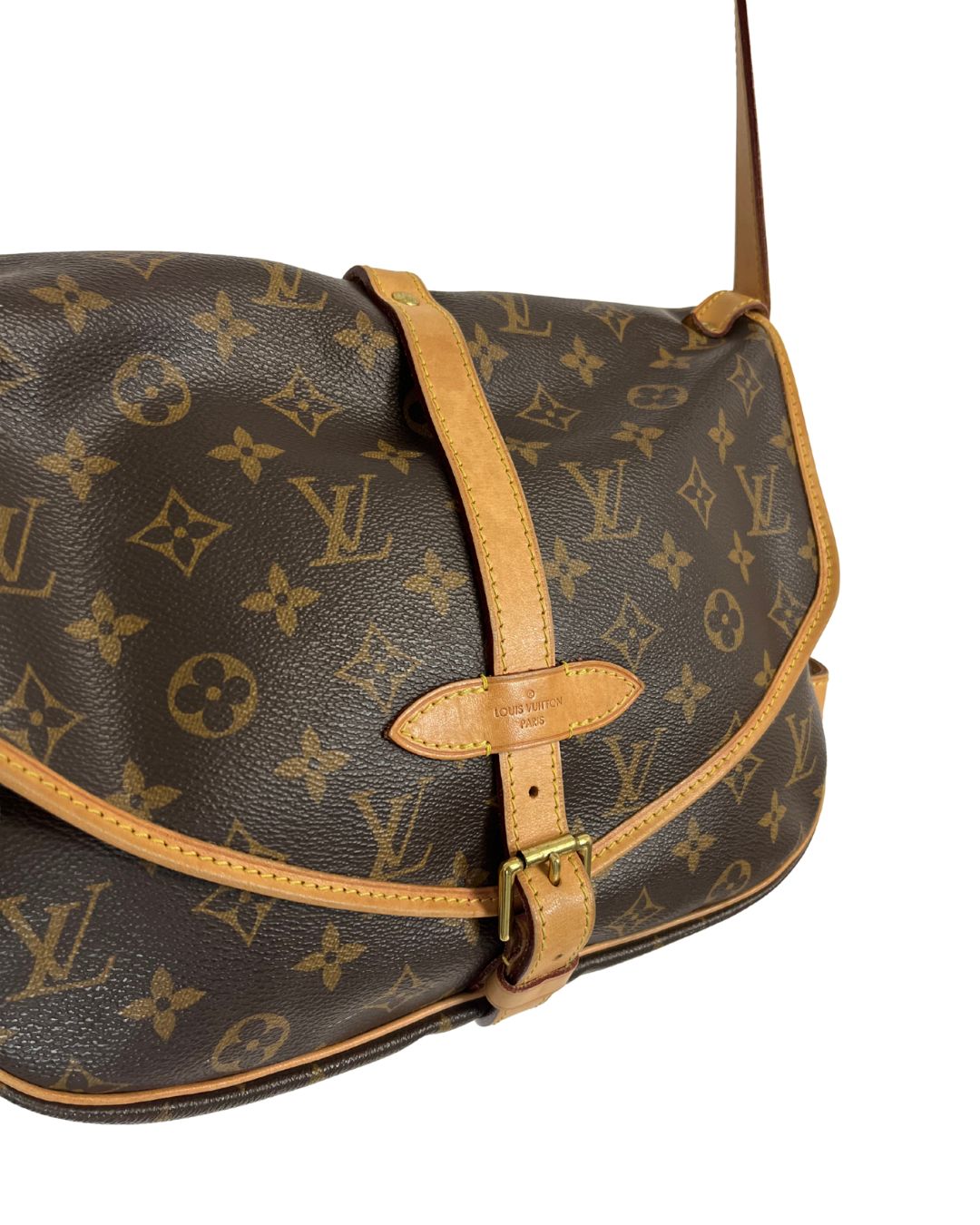 LOUIS VUITTON Saumur 30 Brown Messenger Bag