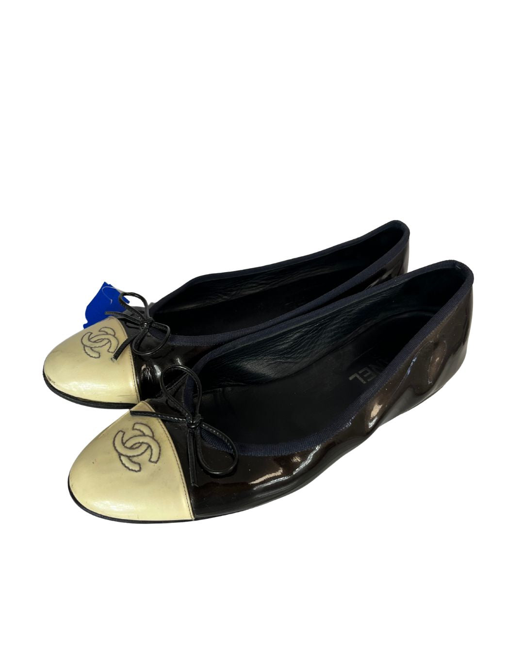 CHANEL Patent Leather White & Navy Ballet Flats (Size 9.5)