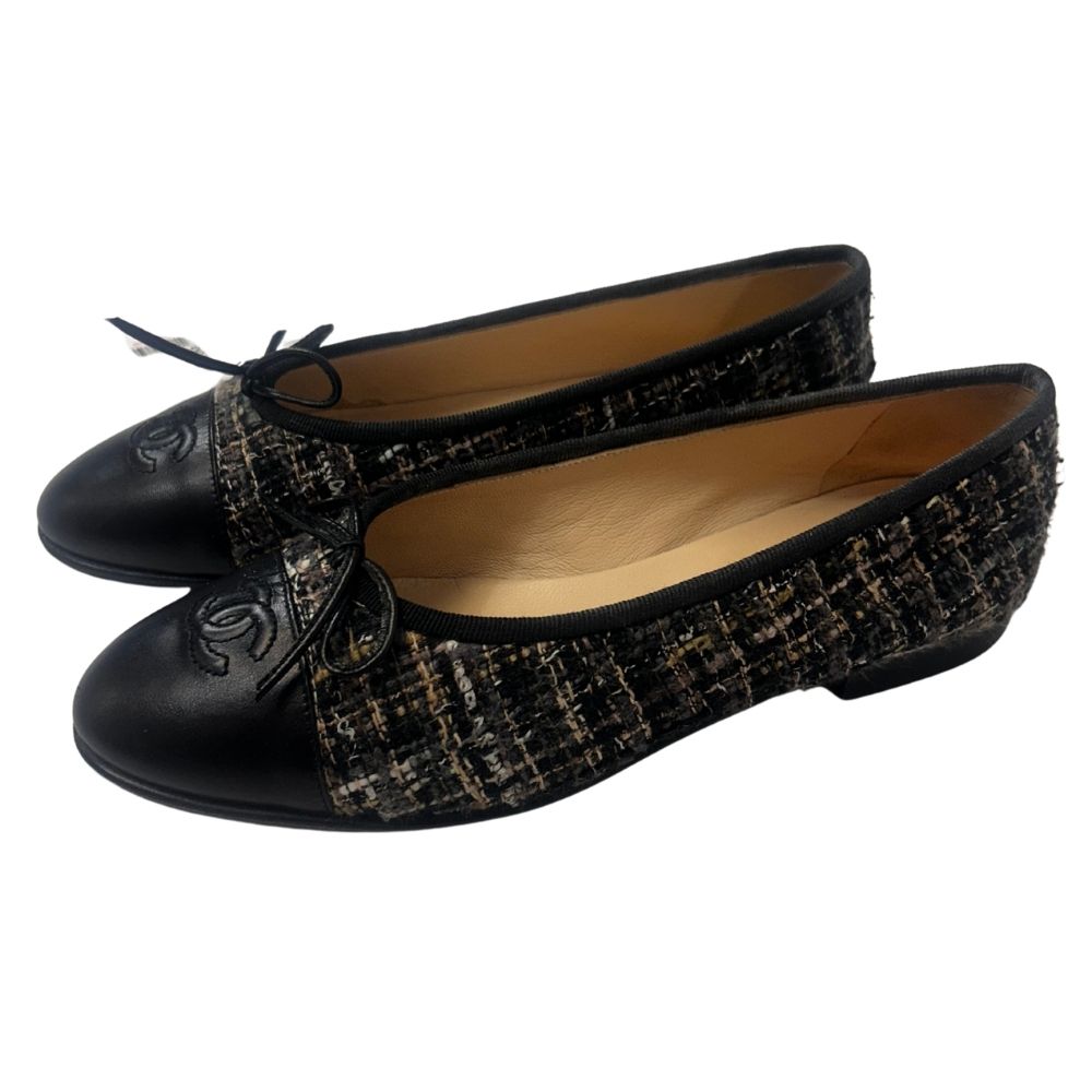 Chanel Two-Tone Tweed Ballet Flats – Black Print, Size 7.5 (With Dust Bag & Box)