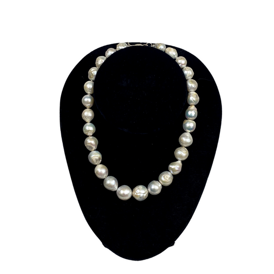 PEARLGURL Classic Baroque Pearl Necklace