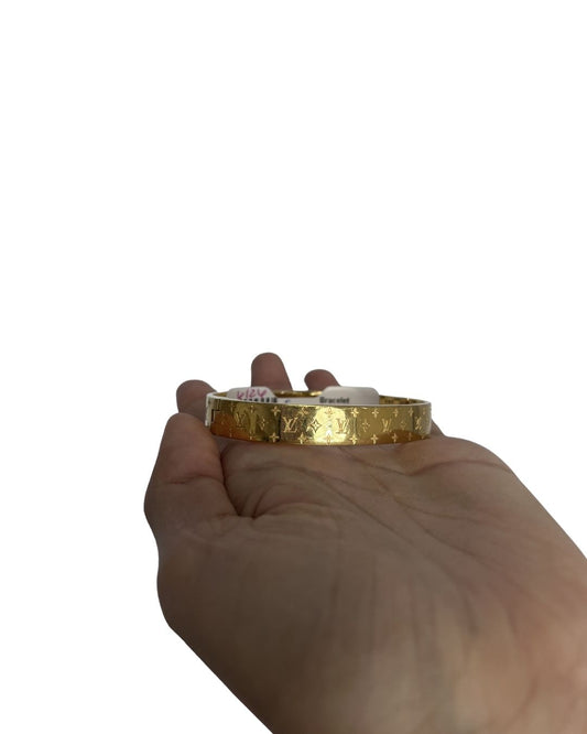 LOUIS VUITTON Nanogram Cuff Gold Bracelet