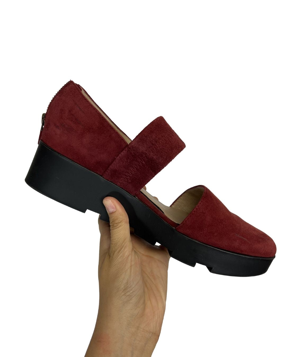 EILEEN FISHER Marlow Red Suede Wedge Shoes (Size 7)