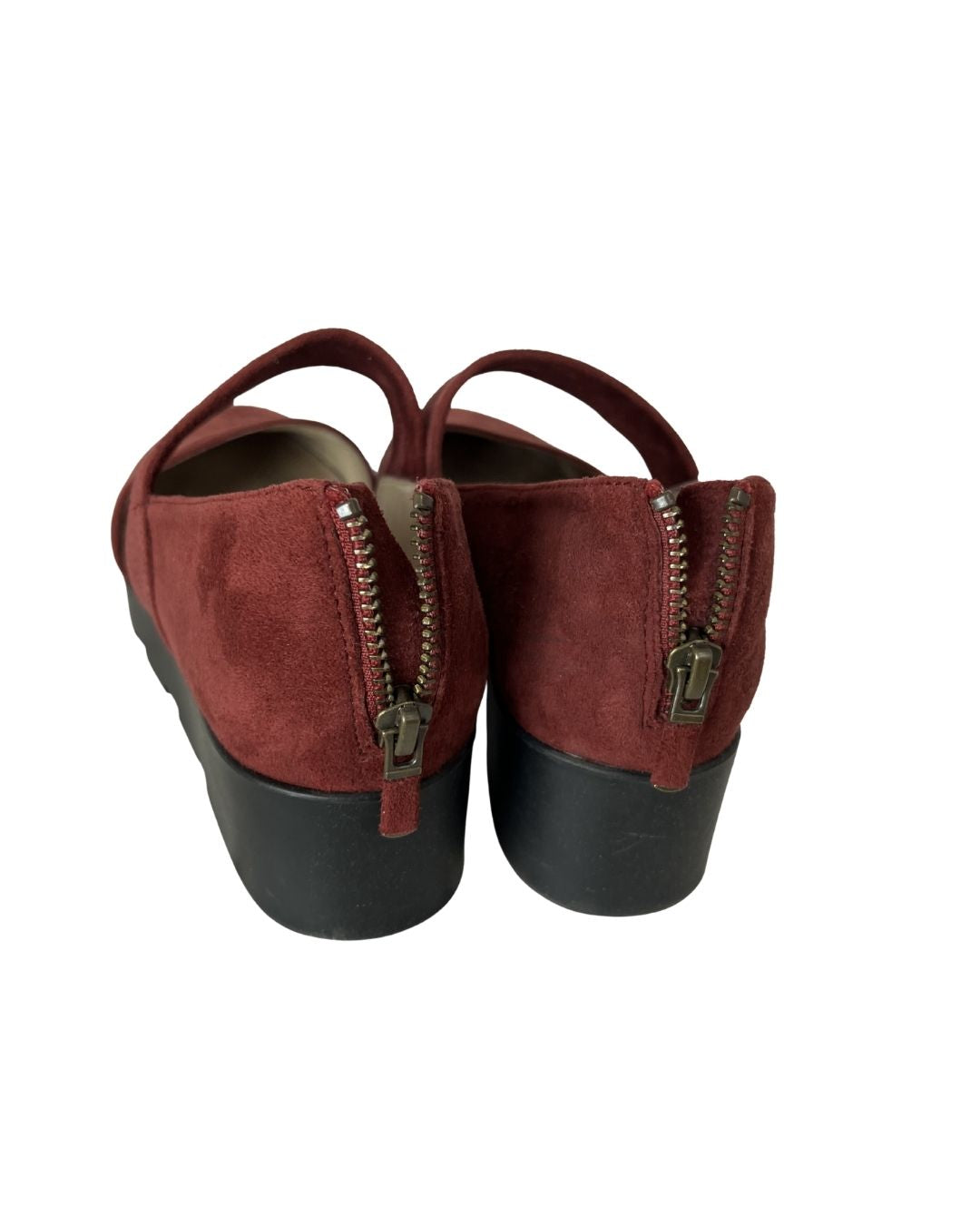 EILEEN FISHER Marlow Red Suede Wedge Shoes (Size 7)