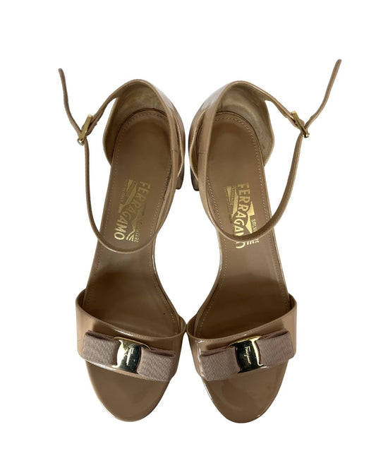 FERRAGAMO Gavina Nude Leather Sandal Pumps (Size 9.5)