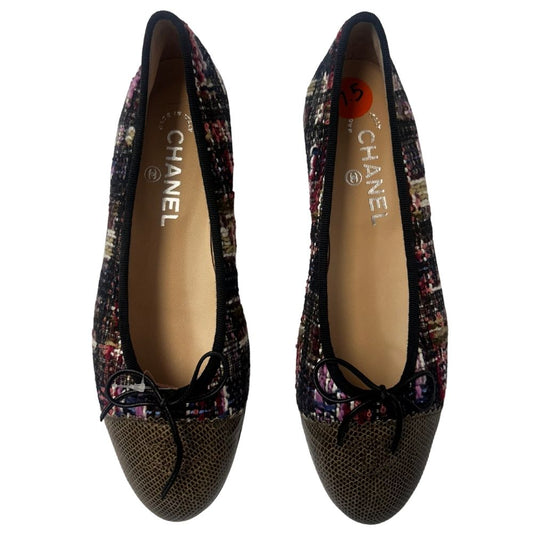CHANEL 7.5 Red Suede Shoes