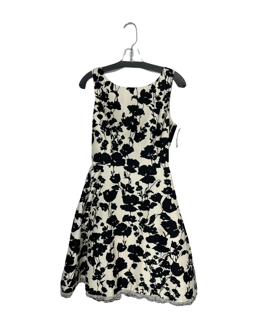 OSCAR DE LA RENTA Black & White Floral Print Dress (Size 8)