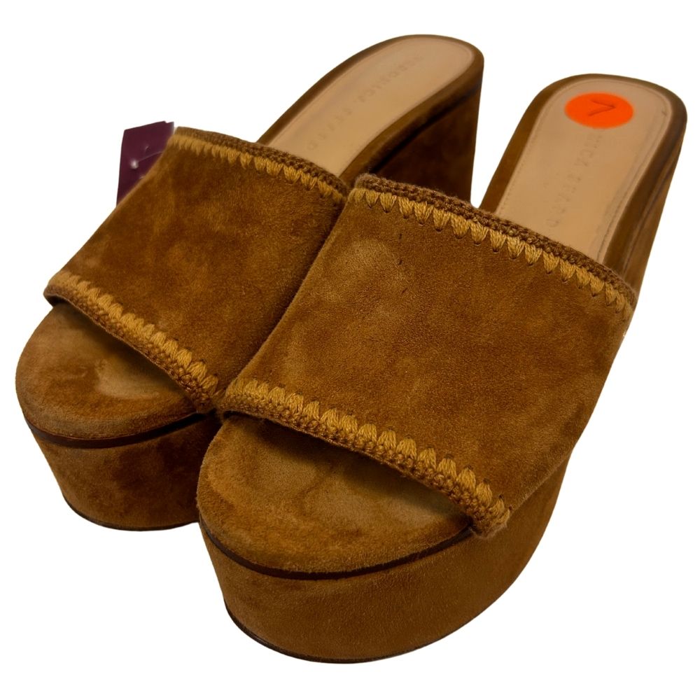 VERONICA BEARD 7 Tan Sandals