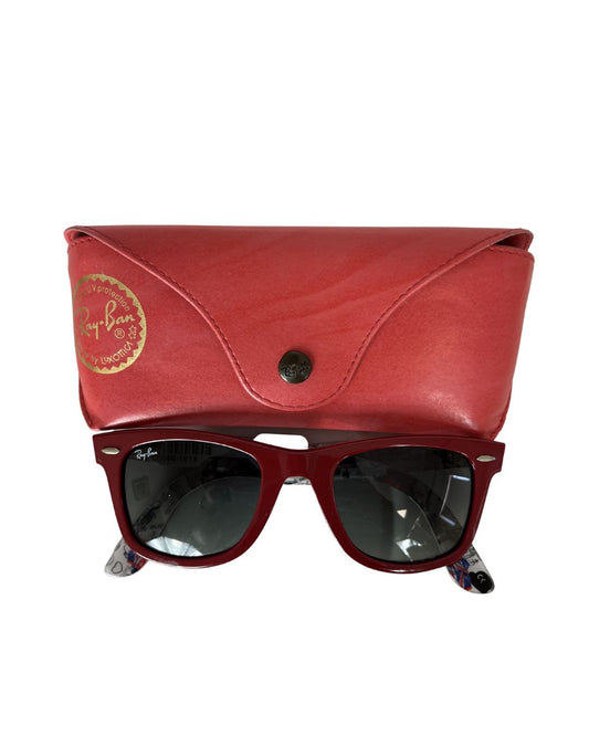 RAY-BAN Wayfarer London Print Red Sunglasses